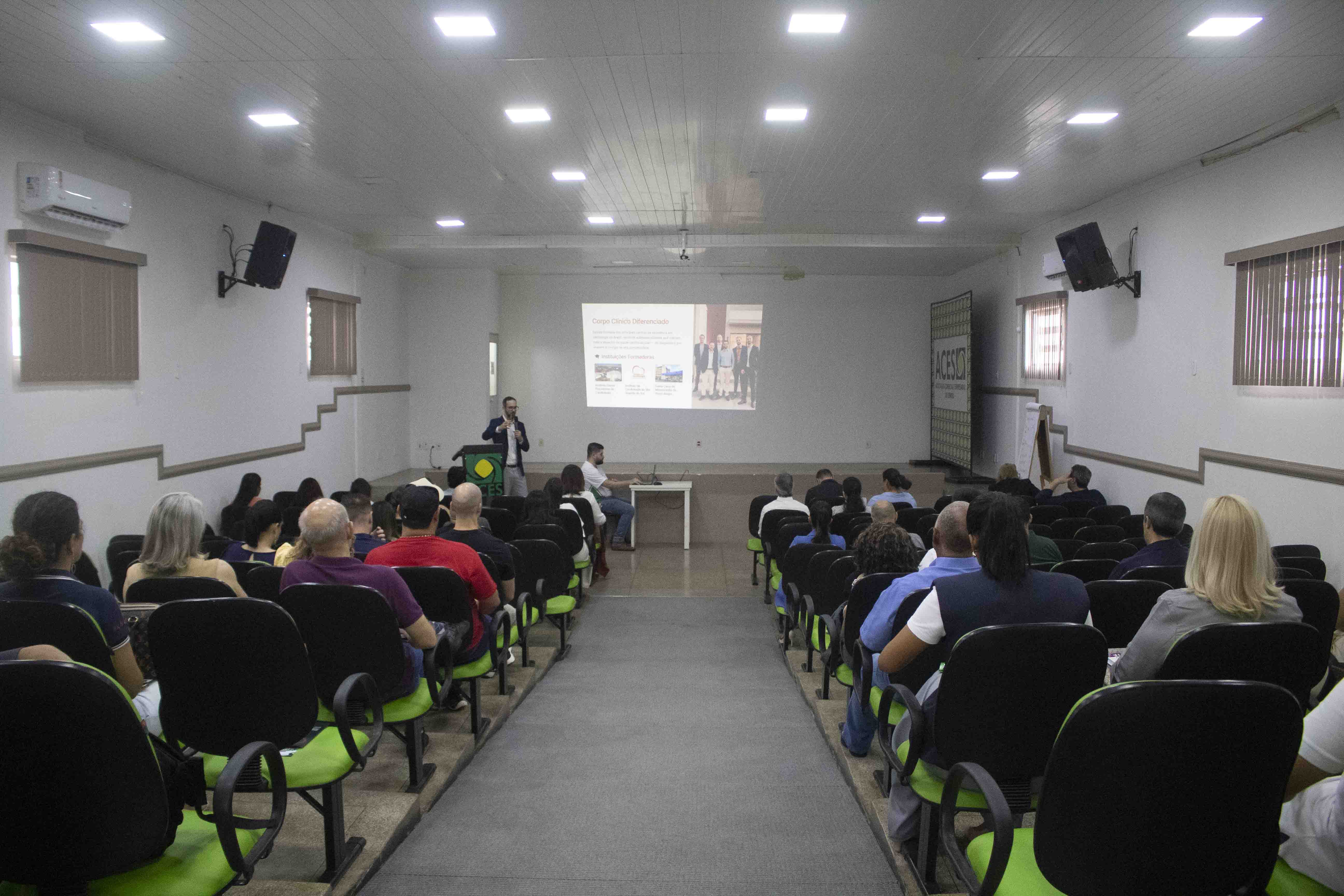 4º Café com Empresários da ACES reúne informação, saúde e oportunidades de negócios em Sorriso